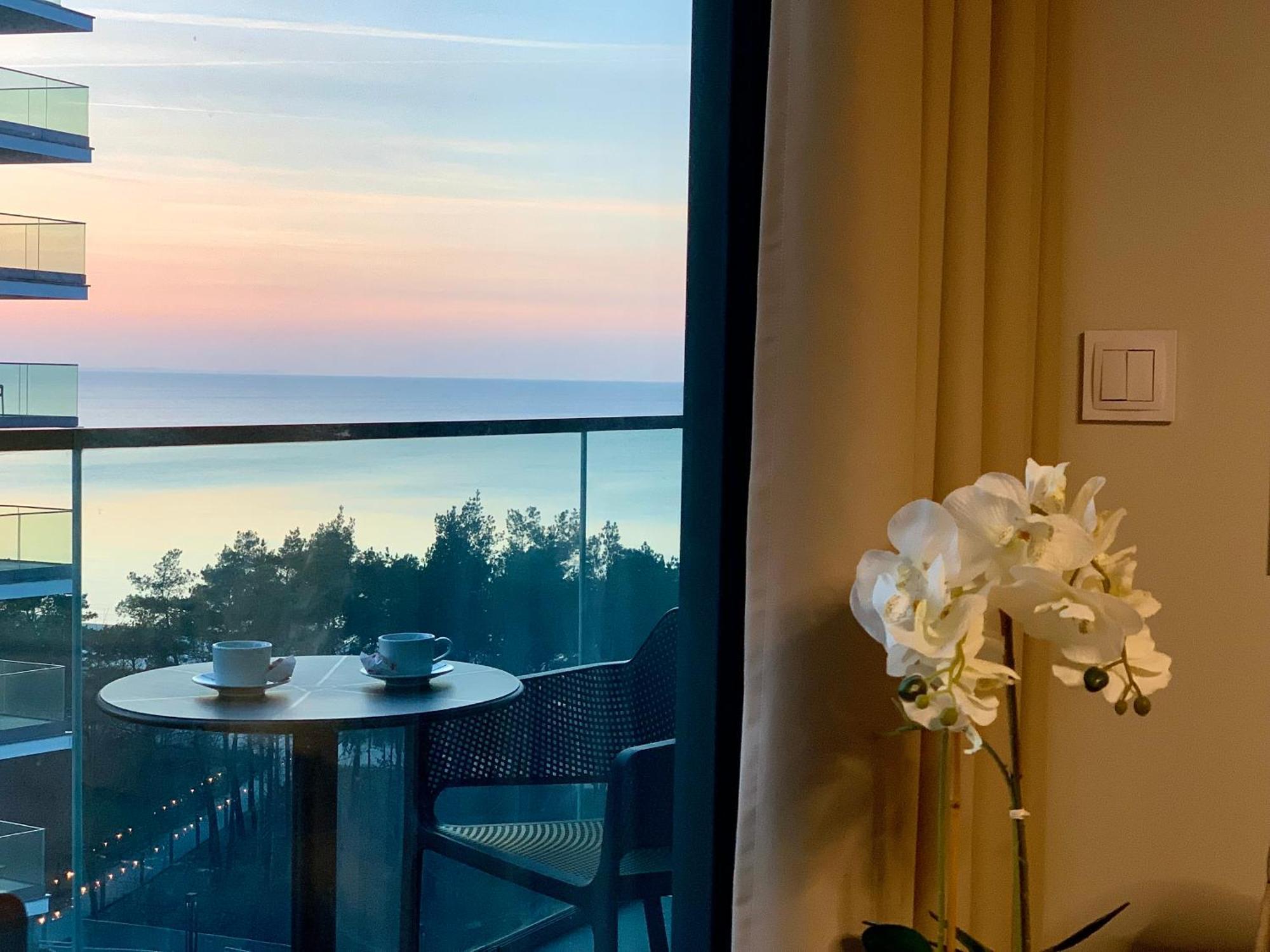 Blue Reef 6Th Floor Sea View Apartment Мендзиздрое Екстериор снимка